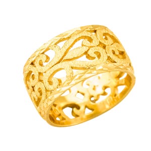 Vintage Lace 14k Gold Wedding Ring: Handmade Filigree Bridal Band