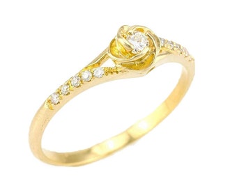 14k/18k Yellow Gold and Diamonds Engagement Ring, Unique Flower Engagement Ring for Women, Vintage Bridal Ring.