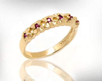 Alliance florale en or 14 carats, bague de naissance en rubis unique