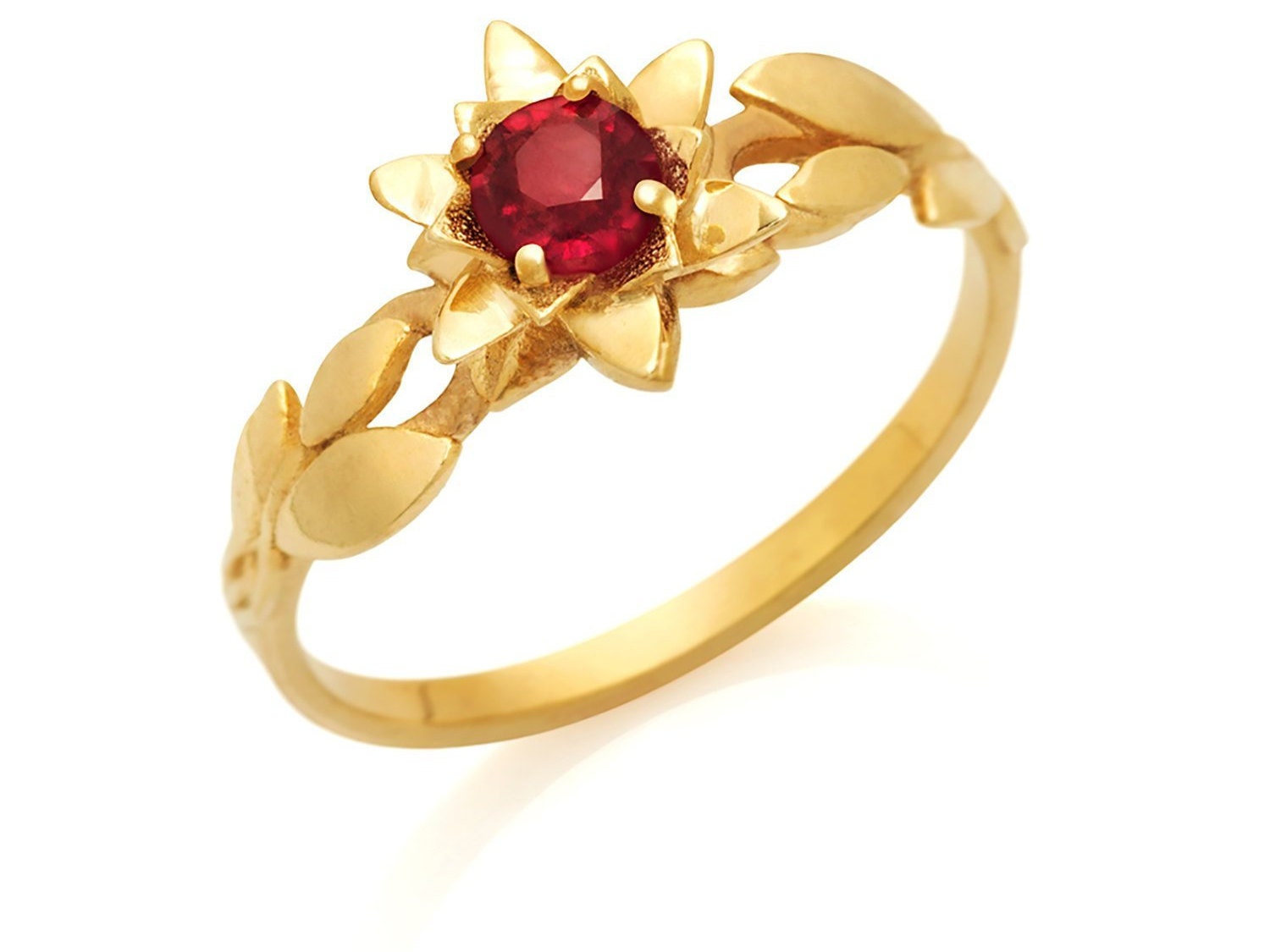 Female gold hotsell ruby ring