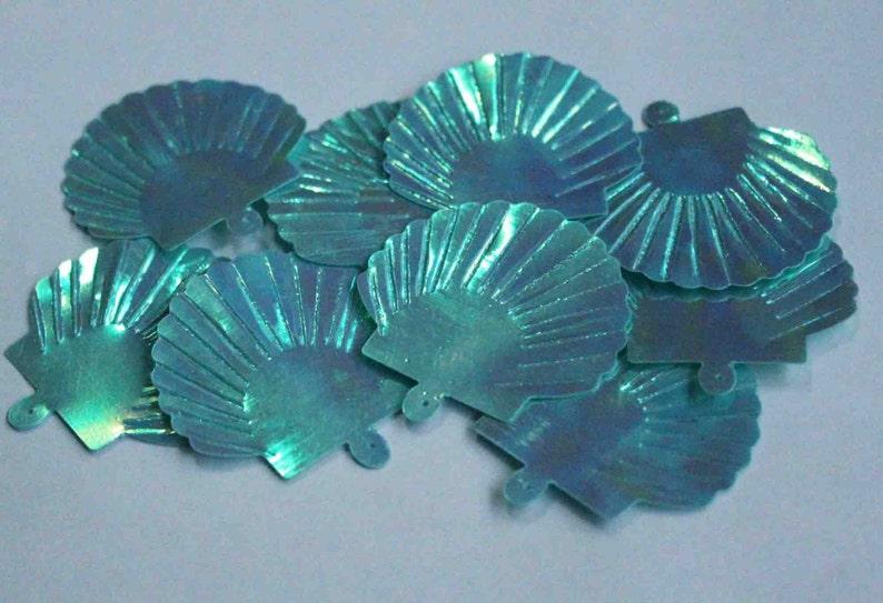 15 Metallic Rainbow Turquoise Color Sequins / Japanese Fan Shape / PIS213 image 1