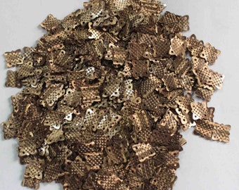 Muted Golden Color ,Square Shape Sequins for embroidery ,Size 9mm ,10grams (approx 350 pieces ) Code : PSS631