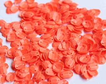 100 Oval Shape Neon Orange Color Sequins/KBOS362