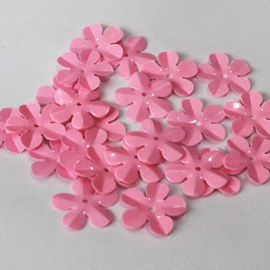 Centre hole, Pink color, Soft shine Texture, Slightly Cupped , Big Flower sequins, Size 20mm, 5 grams, Code-PSBF751