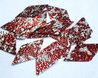 25 Metallic Polygon Diamond Shape Glittering Textured Red Silver Color Sequins / PPS530