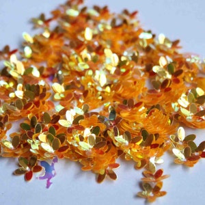 100 Orange color flower shape sequins/KBSF443