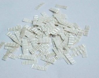 100 paillettes rectangulaires blanches, finition texturée, 20 mm x 6 mm /KBRGS282