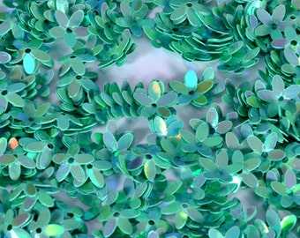 100 Green Color Flower sequins/KBSF390