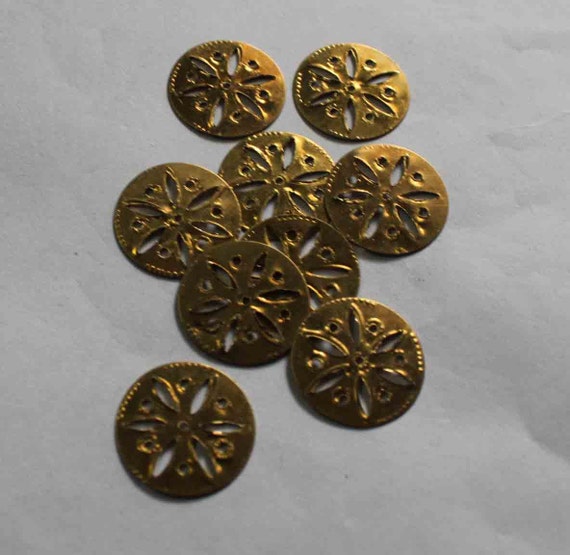 Metal (Brass) Sequins in Round shape for Jewelery making, Golden Color, Size 20mm, 32 pieces(20 grams), Code-KBMS687