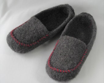 Knitting Pattern PDF - Men's Felted Wool Loafers Mocs Slippers - DIY Christmas Birthday gift - permission to resell - BULKY weight yarn