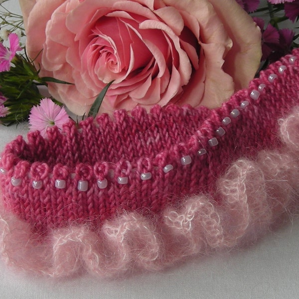 Wedding Garters - Knitting Pattern PDF - bridal garter gift wedding - easy quick gift to knit - three designs