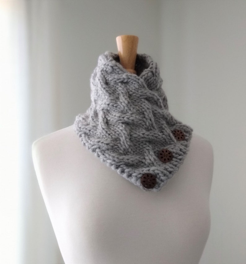 Bulky Knit Cowl Easy Quick Knitting Pattern Cable Neck Wrap DIY gift unisex scarf neckwarmer cozy very easy pattern for bulky yarn image 3