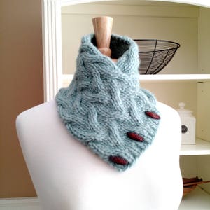 Bulky Knit Cowl Easy Quick Knitting Pattern Cable Neck Wrap DIY gift unisex scarf neckwarmer cozy very easy pattern for bulky yarn image 7