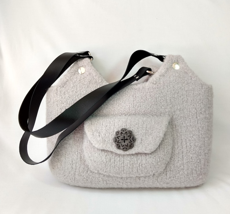 Felted Wool Bag Knitting Pattern Handbag Purse Shoulder Bag Tote Worsted Wool Yarn Easy Quick DIY Gift Women Girls image 1