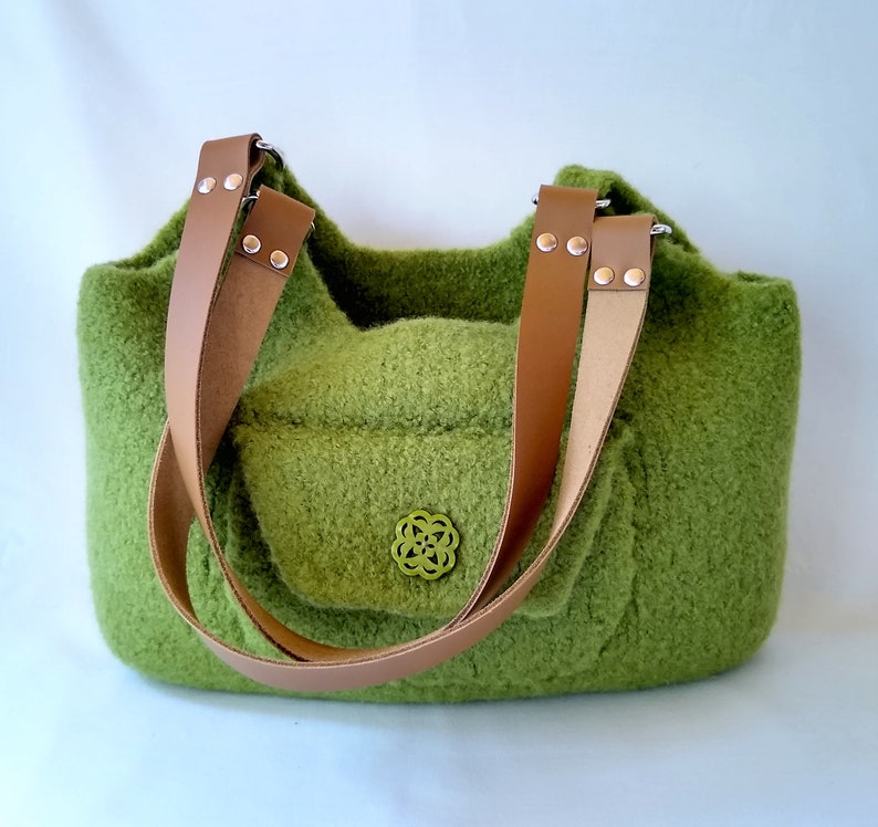 Felted Wool Bag Knitting Pattern Handbag Purse Shoulder Bag Tote Worsted Wool Yarn Easy Quick DIY Gift Women Girls image 3