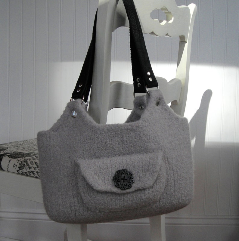 Felted Wool Bag Knitting Pattern Handbag Purse Shoulder Bag Tote Worsted Wool Yarn Easy Quick DIY Gift Women Girls image 5