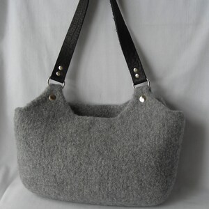 Felted Wool Bag Knitting Pattern Handbag Purse Shoulder Bag Tote Worsted Wool Yarn Easy Quick DIY Gift Women Girls image 7