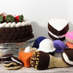 Crochet Dessert Play Food Set: Handmade Pretend Sweets, 18pcs