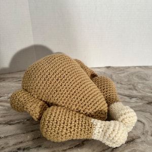Crochet Roasted Chicken Play Food, Crochet Play Food, Kitchen Play, Waldorf Toy, Roast Turkey Amigurumi, Fall Crochet, Pretend Play Food