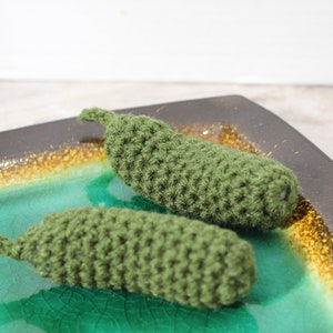 Crochet Pickle, Pickle Cucumber Play Food, Christmas Pickle, Pretend Play Food, Kitchen Baby Toy, Toy Play Kitchen, Crochet Play Food Toys image 3
