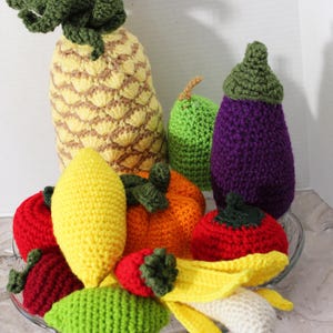 Crochet Play Food Fruit Set: Handmade Toy Kitchen Food, 11 Piece Bundle