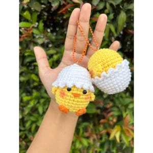 Porte-clés poulet au crochet – Porte-clés amigurumi fait main, breloque de sac animal mignon, cadeau petite poule, porte-clés au crochet animaux de la ferme