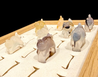 Hand Carved Agate Cat Huggie Ring: Kawaii Gemstone Ring