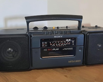 Sony CFS-208L Radio Cassette player. 90's Boombox fully working with new drive belts & cleaned. Battery / Mains.