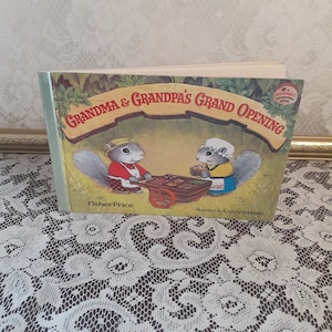 Vintage 1980 Fisher Price Book: Grandma & Grandpa&#39;s Grand Opening