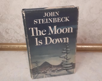 Libro antiguo de John Steinbeck: La luna se ha puesto, 1942, tapa dura