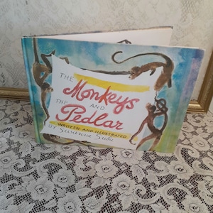 Vintage children’s book, The Monkeys and the Pedlar by Suzanne Suba, 1970 hardcover illustrated storybook