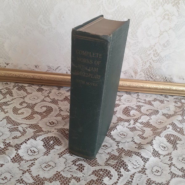 The Complete Works of William Shakespeare with Temple Notes by Israel Gollancz, edited by William George Clark Vintage Green Hardcover Book