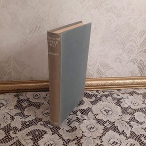 Vintage Birds of the Green Belt Book: 1936 R.M. Lockley, Illustrated