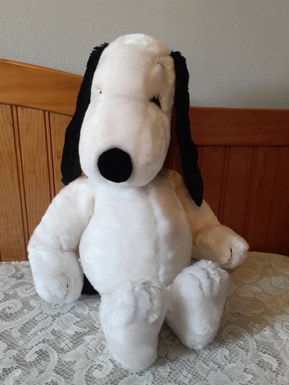 vintage snoopy plush