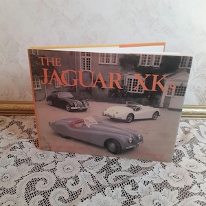 Vintage Jaguar XKs Book: 1981 Collector&#39;s Guide by Paul Skilleter