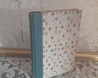 Dollmaking book, The Real Book About Making Dolls and Doll Clothes by Catherine Roberts, 1951 vintage hardcover, DIY vintage crafts guide