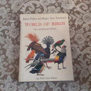 Vintage Birdwatching Book: World of Birds, 1970s Hardcover Nature Guide