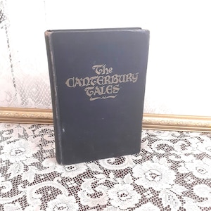 Vintage classic book, The Canterbury Tales by Geoffrey Chaucer, 1947 Howard & Wilson ed., hardcover literature