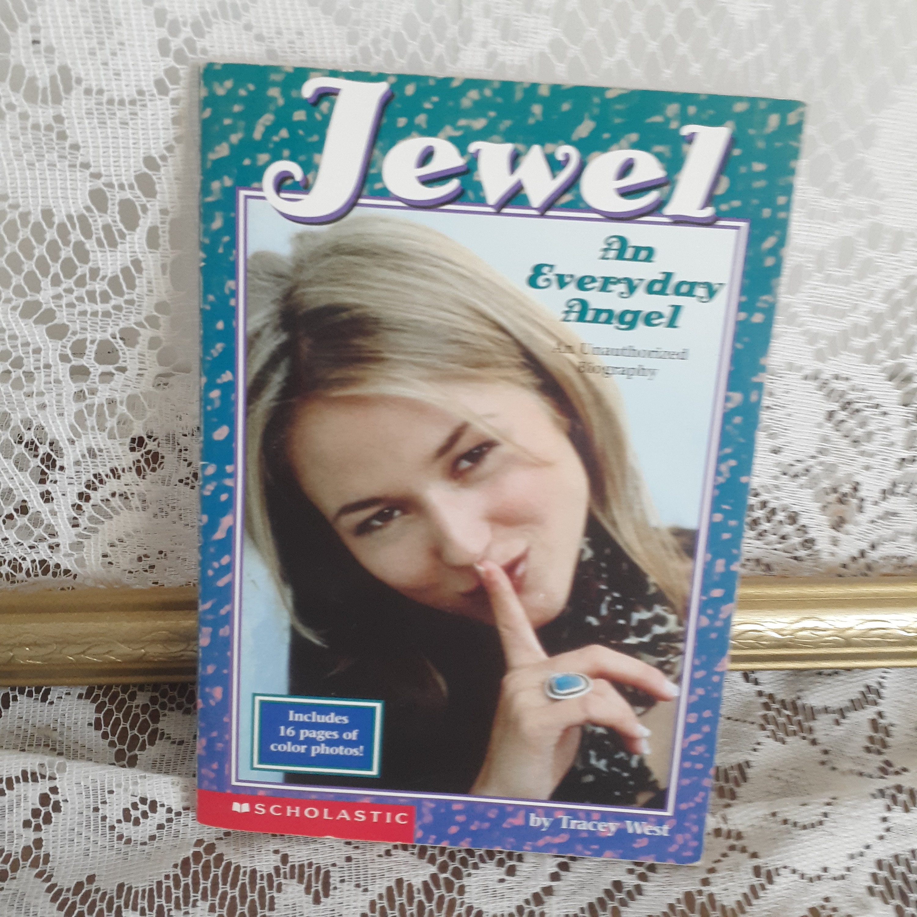 Jewel (Pop Singer) - Age, Family, Bio