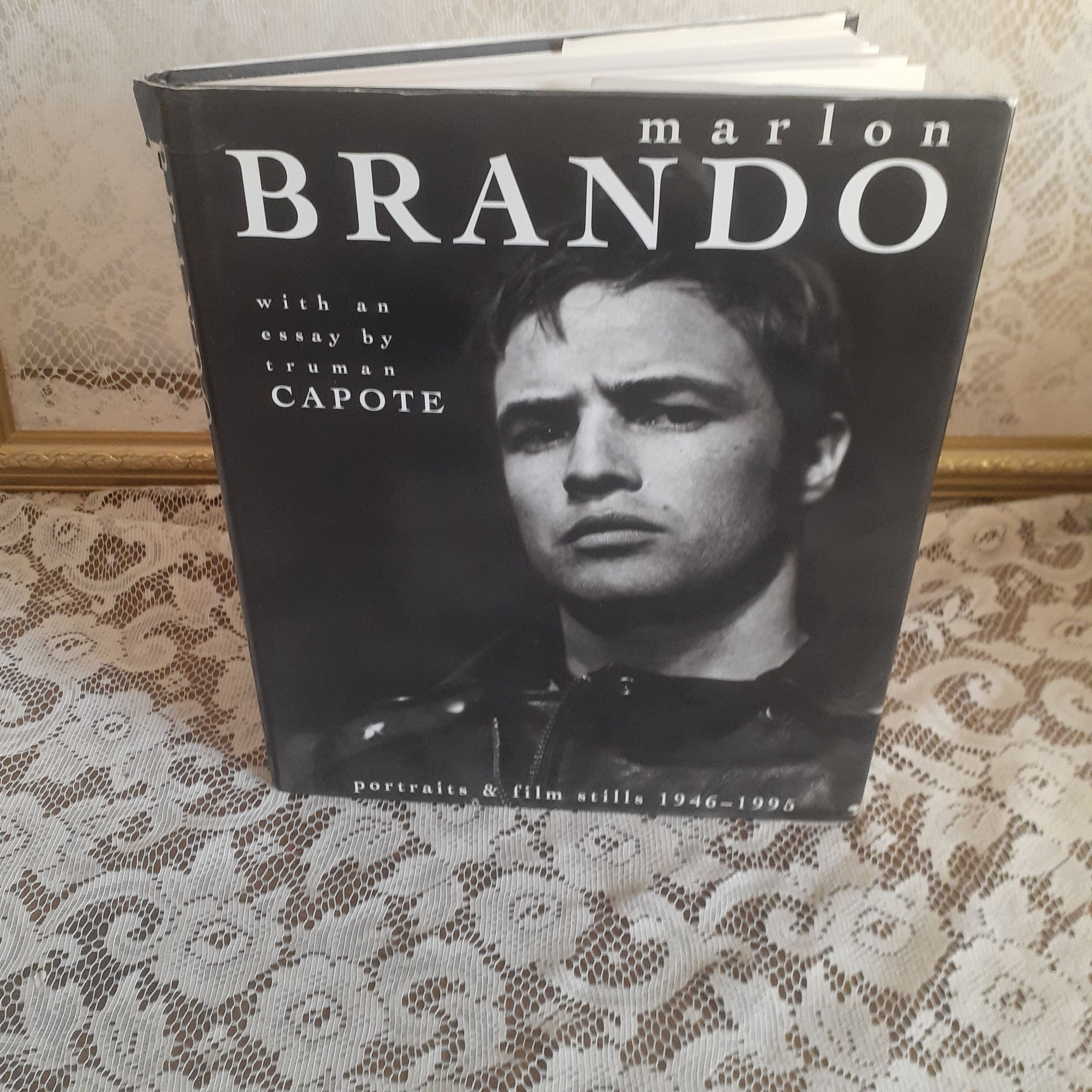 マーロン・ブランド 洋書 写真集 marlon BRANDO マーロン・ブランド 洋書 写真集 Marlon Brando