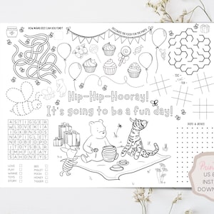 Puede incluir: Hoja de actividades imprimible en blanco y negro con personajes de Winnie the Pooh. Incluye laberintos, búsquedas de palabras, tres en raya y otros juegos. El texto dice "Hip-Hip-Hooray! It's going to be a fun day!" y "Printable US & A4 Instant Download."