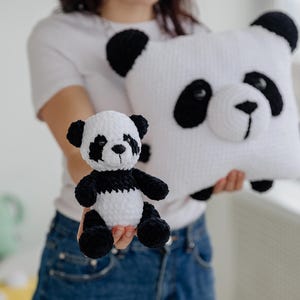 Patrón de crochet panda set 2 en 1 (almohada y juguete), patrón panda amigurumi, almohada panda a crochet, oso panda a crochet, juguete panda amigurumi