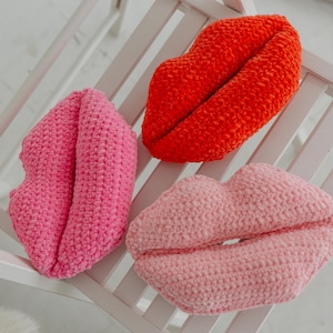 Crochet pattern pillow lips, crochet Valentines gift, crochet lips pattern, crochet valentines present, crochet valentines decor, crochet