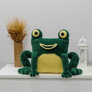 Crochet pattern frog, amigurumi crazy frog, crochet pattern pillow frog, crochet frog pattern, amigurumi frog pattern, crochet pillow