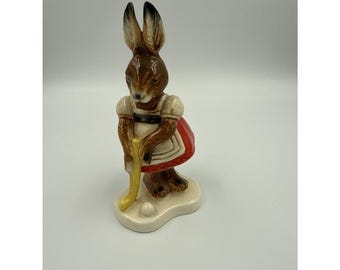 VTG Goebel keramisch golfkonijnbeeldje