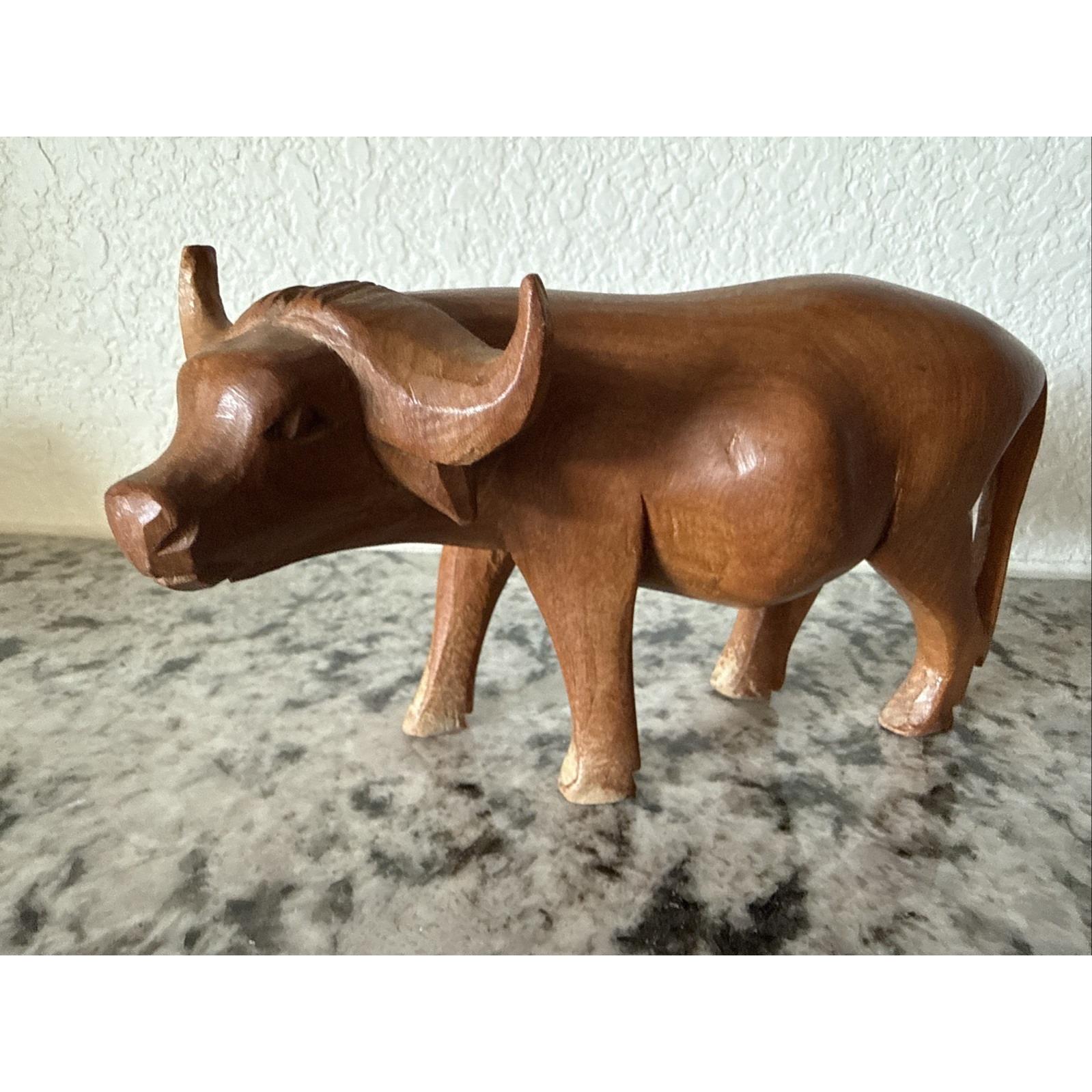 オブジェ buffalo African figurine 木彫りヴィンテージネイティブ 