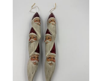 Set van 2 rustieke kerstman totem ijspegel hangende ornamenten van kunsthouthars