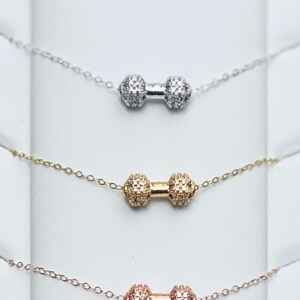 Collier haltère, bijoux d'entraînement, collier femme forte, collier de fitness, bijoux d'haltérophilie, cadeau d'entraînement pour rat de gym, cadeau de fête des mères image 2