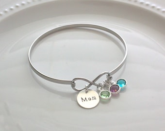Mom Bracelet, Birthstone Bangle Bracelet, Mom Infinity Bracelet, Day Gift, Personalized Mom Jewelry, Gift for Mom