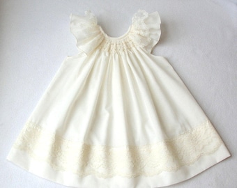 Heirloom Smocked Baby Dress, Smocked Christening dress,  in white or ivory/ Hand smocked christening gown / Baptismal Dress